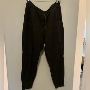 Women’s Eddie Bauer Joggers